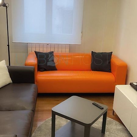 Santuchu apartamento urbano comodo y funcional Bilbao Esterno foto